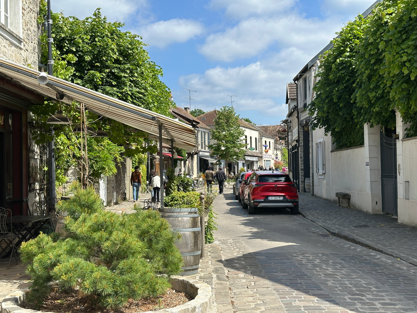 WELCOME TO FONTAINEBLEAU : DAY TRIP ITINERARY